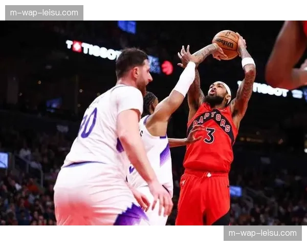 巴恩斯猛龙攻防枢纽价值凸显 25分14篮板6助攻全面表现